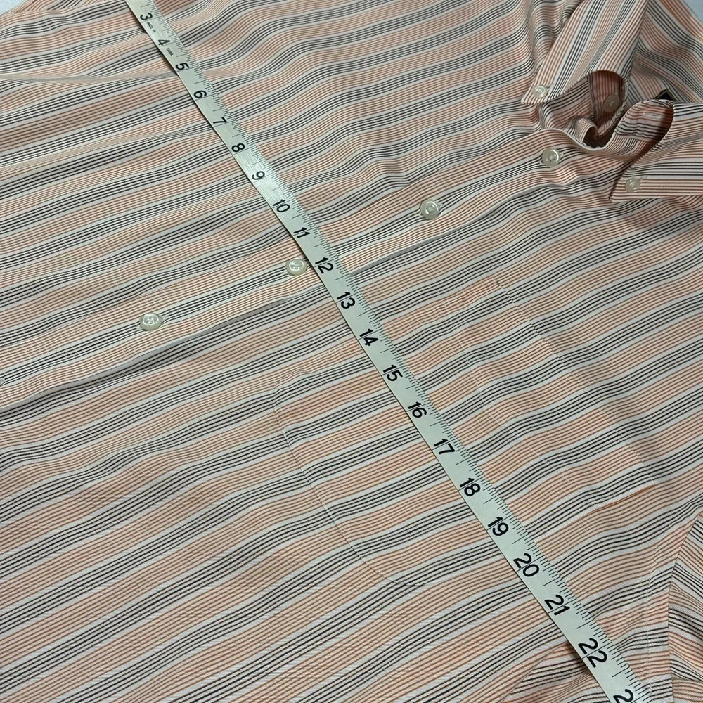 Men’s T Harris Of London Long Sleeve Shirt
Size Large​​ - Picture 4 of 8